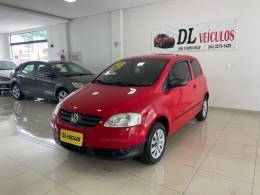 VOLKSWAGEN - FOX - 2008/2009 - Vermelha - R$ 21.900,00