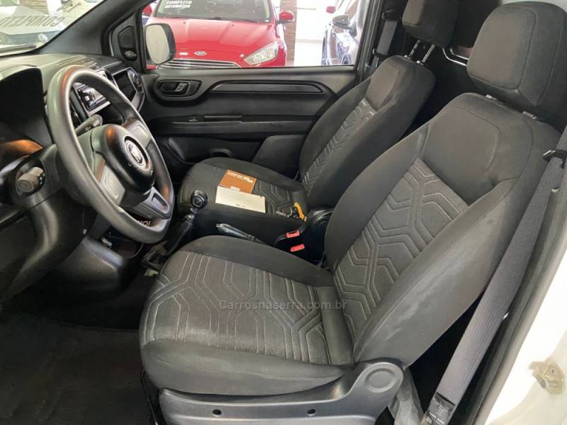 FIAT - FIORINO - 2022/2023 - Branca - R$ 88.900,00