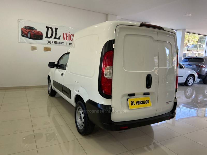 FIAT - FIORINO - 2022/2023 - Branca - R$ 88.900,00