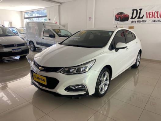 CHEVROLET - CRUZE - 2016/2017 - Branca - R$ 83.900,00