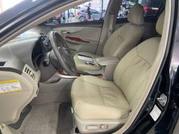 TOYOTA - COROLLA - 2008/2009 - Preta - R$ 59.900,00