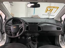 CHEVROLET - ONIX - 2013/2014 - Branca - R$ 47.900,00