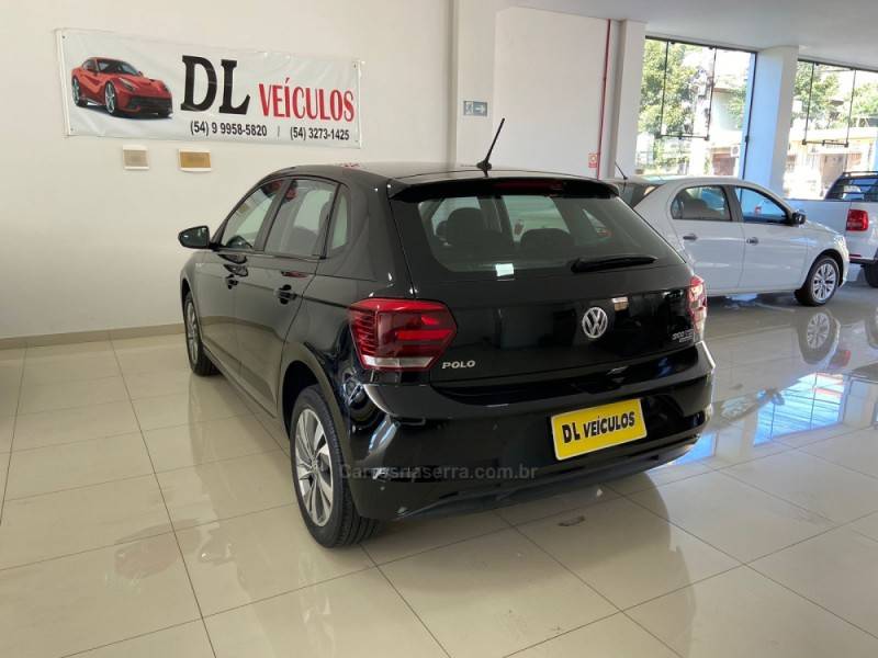 VOLKSWAGEN - POLO - 2019/2020 - Preta - R$ 81.900,00