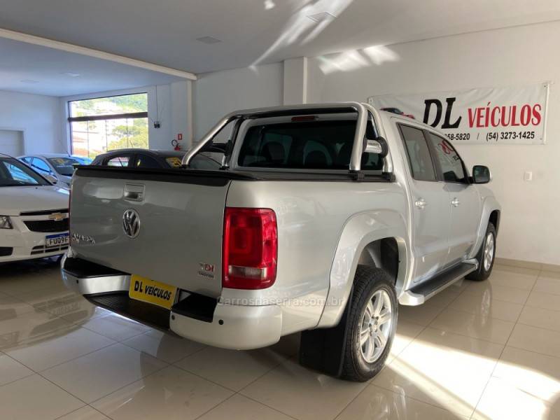 VOLKSWAGEN - AMAROK - 2011/2012 - Prata - R$ 79.900,00