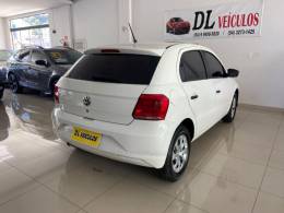 VOLKSWAGEN - GOL - 2021/2022 - Branca - R$ 51.900,00