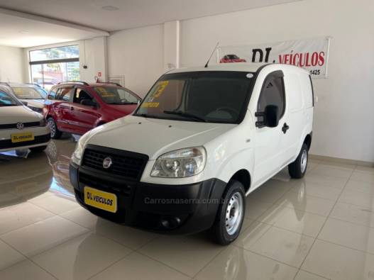 FIAT - DOBLÓ - 2012/2013 - Branca - R$ 54.900,00