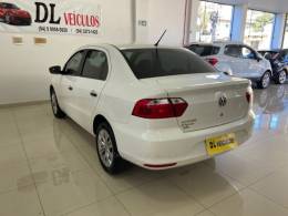 VOLKSWAGEN - VOYAGE - 2021/2022 - Branca - R$ 62.900,00