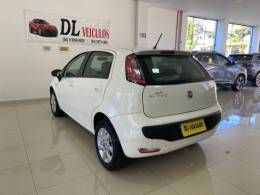 FIAT - PUNTO - 2015/2016 - Branca - R$ 48.900,00