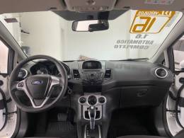 FORD - FIESTA - 2015/2016 - Branca - R$ 49.900,00