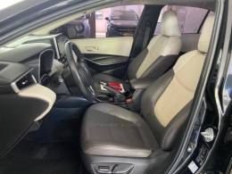 TOYOTA - COROLLA - 2019/2020 - Preta - R$ 129.900,00