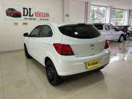 CHEVROLET - ONIX - 2013/2014 - Branca - R$ 47.900,00