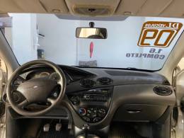 FORD - FOCUS - 2008/2009 - Prata - R$ 28.900,00