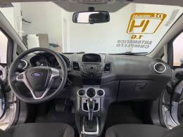 FORD - FIESTA - 2013/2014 - Prata - R$ 42.900,00