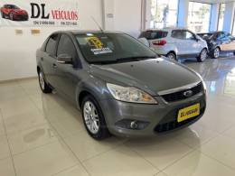 FORD - FOCUS - 2012/2013 - Cinza - R$ 43.900,00