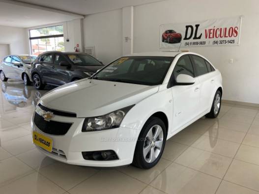 CHEVROLET - CRUZE - 2013/2014 - Branca - R$ 61.900,00