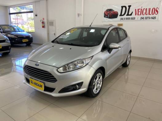 FORD - FIESTA - 2013/2014 - Prata - R$ 42.900,00