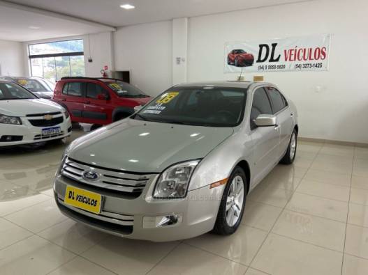 FORD - FUSION - 2007/2008 - Prata - R$ 34.900,00