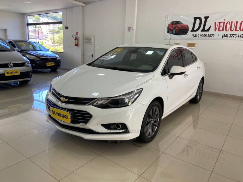 CHEVROLET - CRUZE - 2016/2017 - Branca - R$ 85.900,00