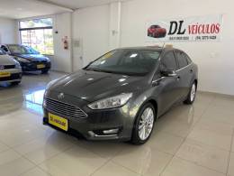 FORD - FOCUS - 2017/2018 - Cinza - R$ 74.900,00