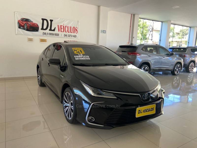 TOYOTA - COROLLA - 2019/2020 - Preta - R$ 129.900,00