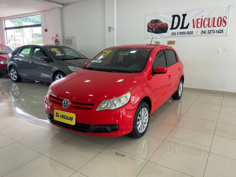VOLKSWAGEN - GOL - 2011/2012 - Vermelha - R$ 31.900,00