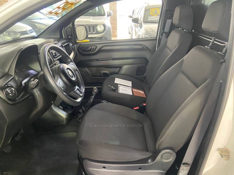 FIAT - FIORINO - 2023/2024 - Branca - R$ 91.900,00