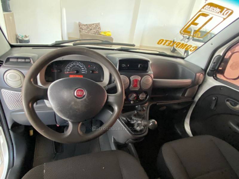 FIAT - DOBLÓ - 2012/2013 - Branca - R$ 54.900,00