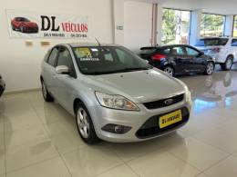 FORD - FOCUS - 2012/2013 - Prata - R$ 46.900,00