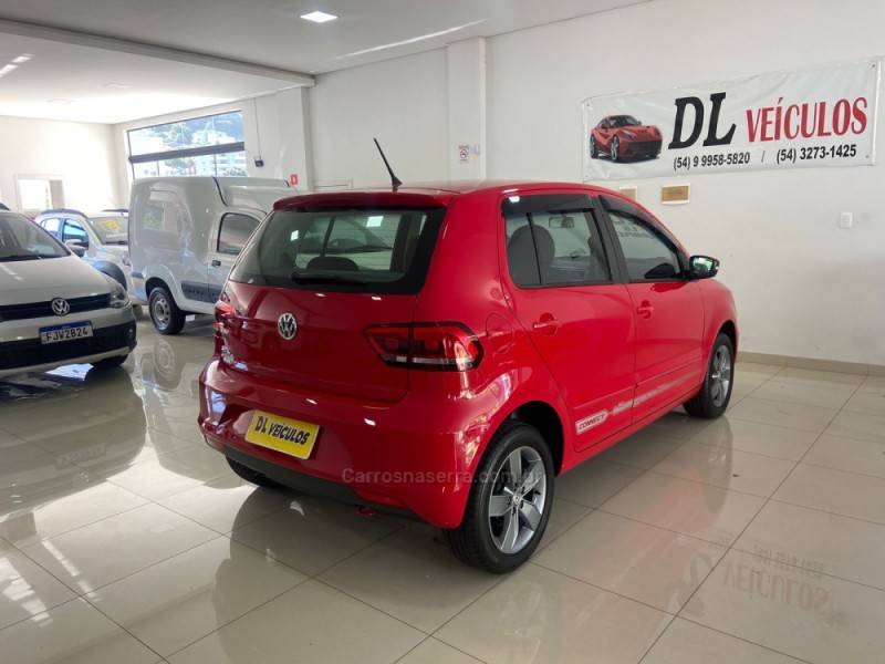 VOLKSWAGEN - FOX - 2019/2020 - Vermelha - R$ 62.900,00
