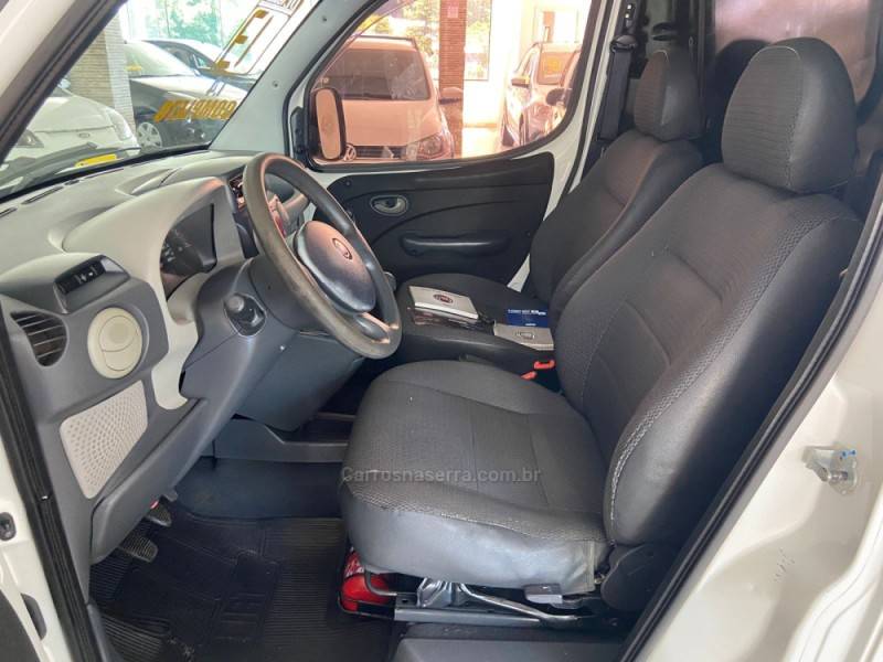 FIAT - DOBLÓ - 2012/2013 - Branca - R$ 54.900,00