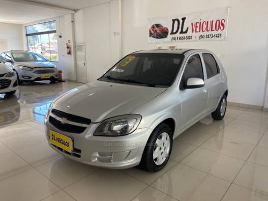 CHEVROLET - CELTA - 2012/2013 - Prata - R$ 34.900,00