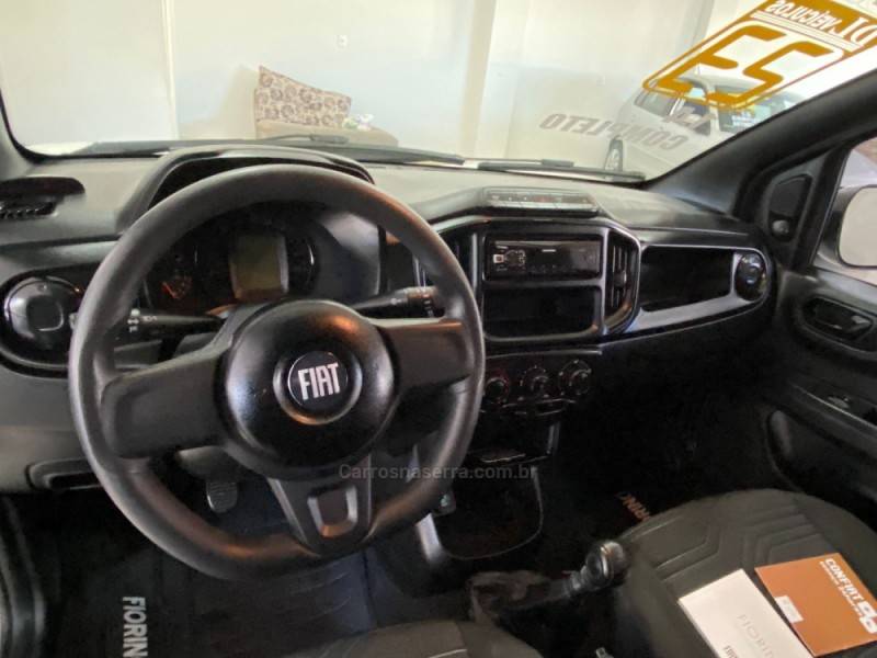 FIAT - FIORINO - 2022/2023 - Branca - R$ 88.900,00