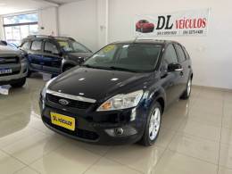 FORD - FOCUS - 2012/2013 - Preta - R$ 45.900,00