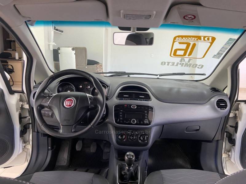 FIAT - PUNTO - 2015/2016 - Branca - R$ 48.900,00