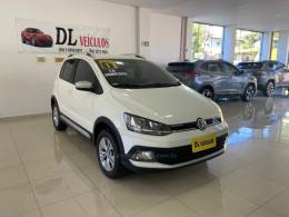 VOLKSWAGEN - CROSSFOX - 2016/2017 - Branca - R$ 57.900,00
