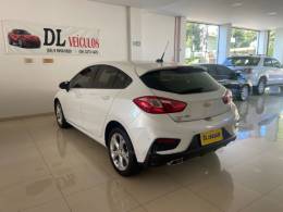 CHEVROLET - CRUZE - 2016/2017 - Branca - R$ 83.900,00